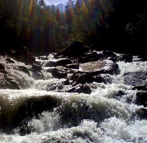 アパート Gufler レンゲンフェルト