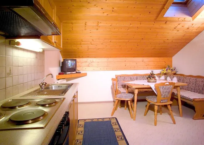 Gufler アパート レンゲンフェルト